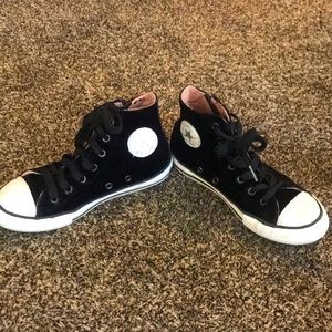 Black Velvet Converse
